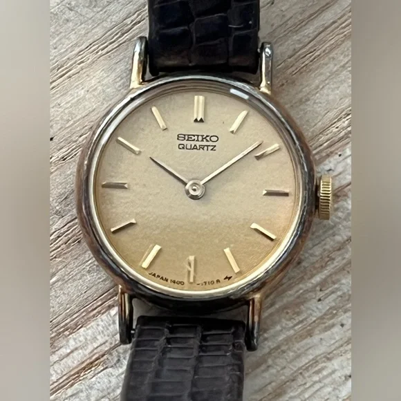 Seiko | Accessories | Seiko Vintage Ladies Watch Goldtone  display picture 3